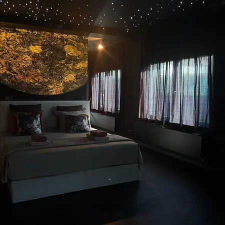 La Sigma - Immersive Luxury Manage